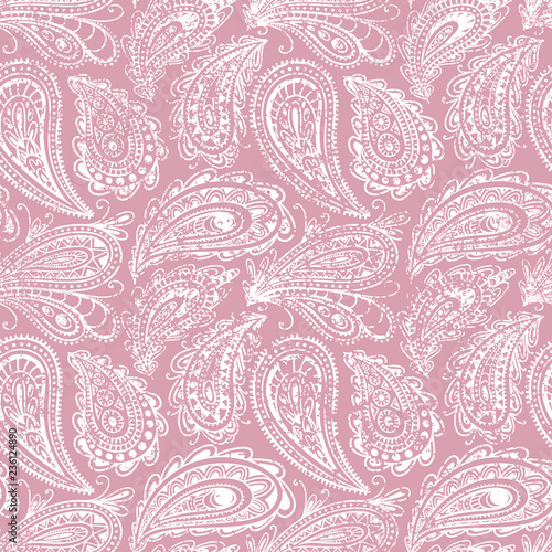 Seamless vintage pattern. Hand drawn paisley ornament. Cute print for textiles. Vector illustration.