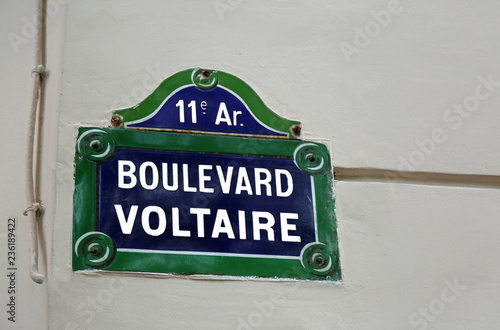 Canvas Print road sign with written Boulevard Voltaire in Paris