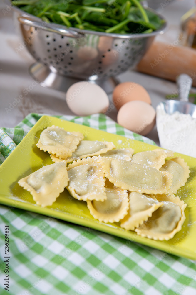 traditional italian ravioli filled with spinach