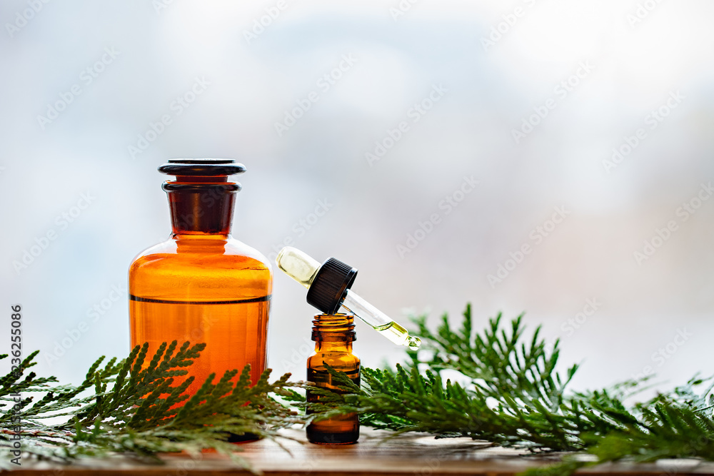 Thuja aroma essential oil Thuja aroma essential oil