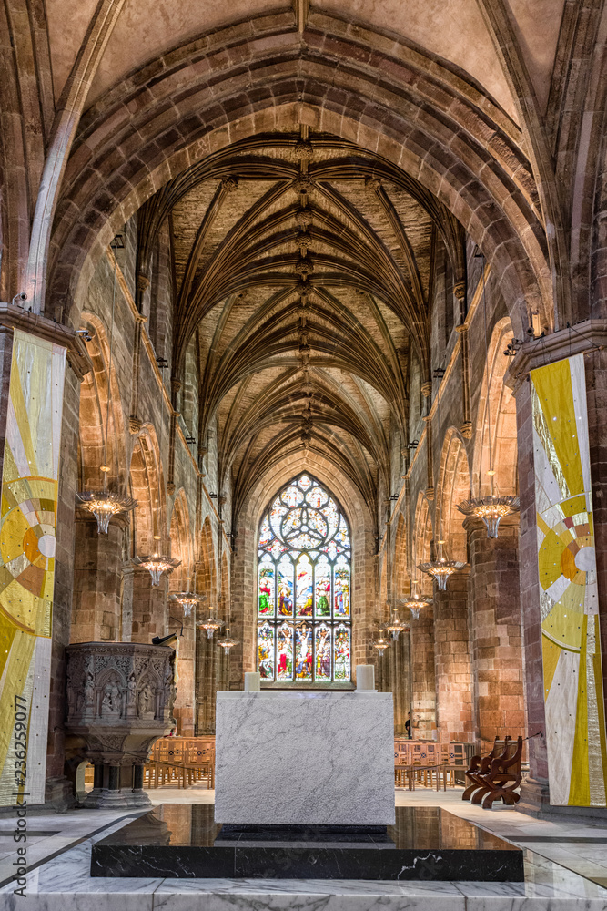 Fototapeta premium St. Giles cathedral in Edinburgh, Scotland