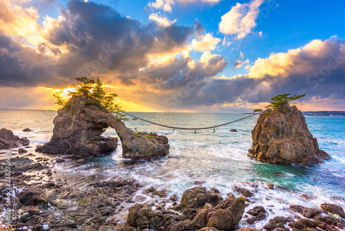 Tablou pe pânză Hatago Iwa rock on the Noto Peninsula in Japan