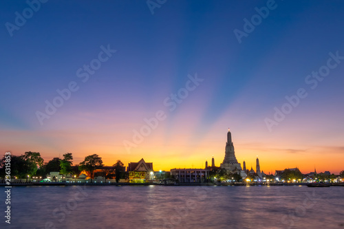 Sunset at Wat Arun