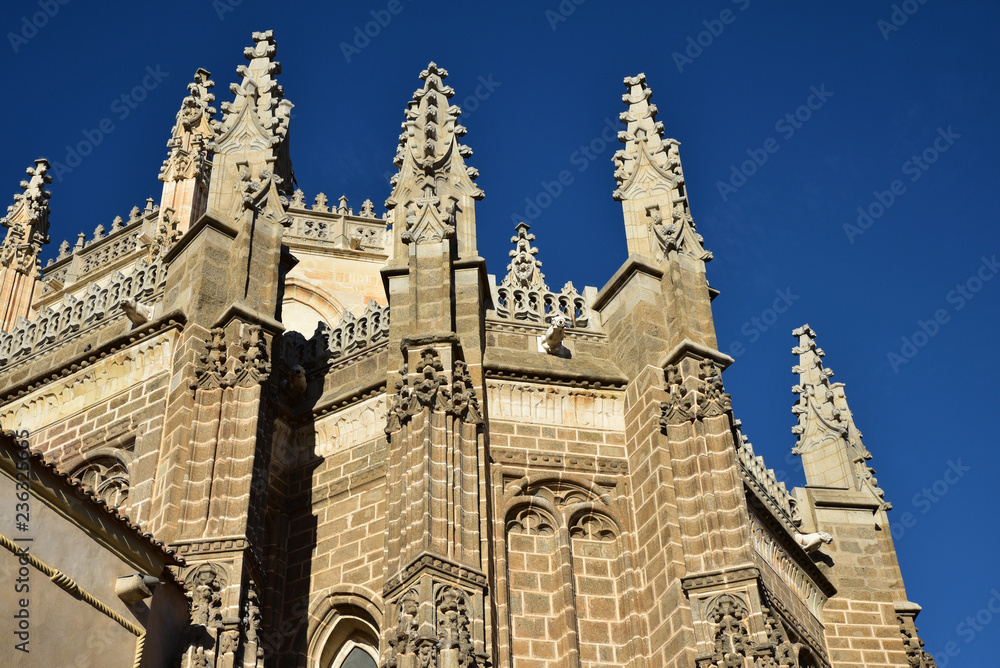 Pinacles de l'église San Juan de los Reyes de Tolède, Espagne