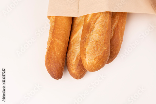 Французские багеты в пакете