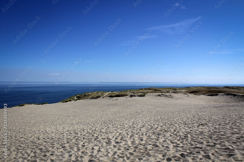 Obraz premium Parnidis sand dunes view near Nida village, Curonian Spit, Lithuania