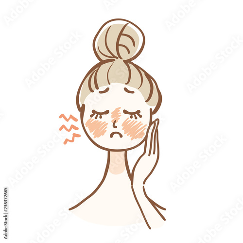 肌の悩み　赤み　女性