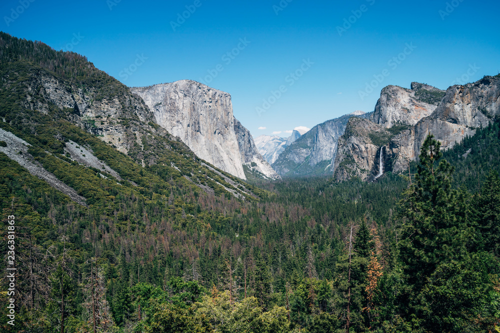 Yosemite National Park landscape scenery Yosemite National Park landscape scenery