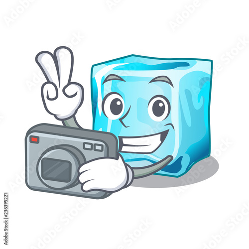 Photographer Ice cubes set on wiht character