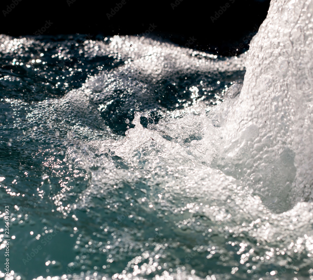 Fototapeta premium water fountain with splashes as background