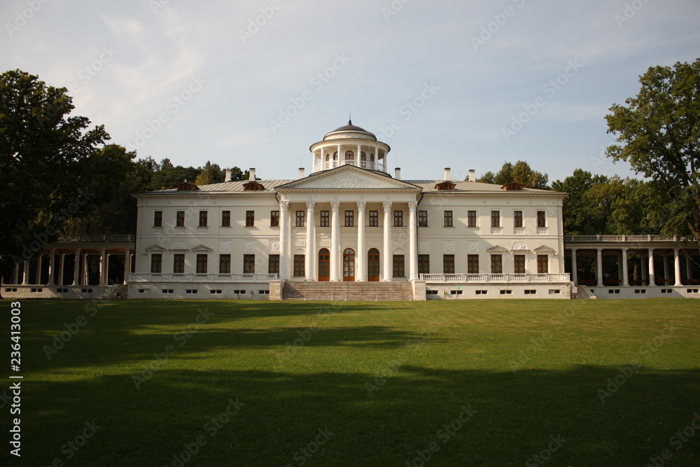 belvedere palace in Ostafevo