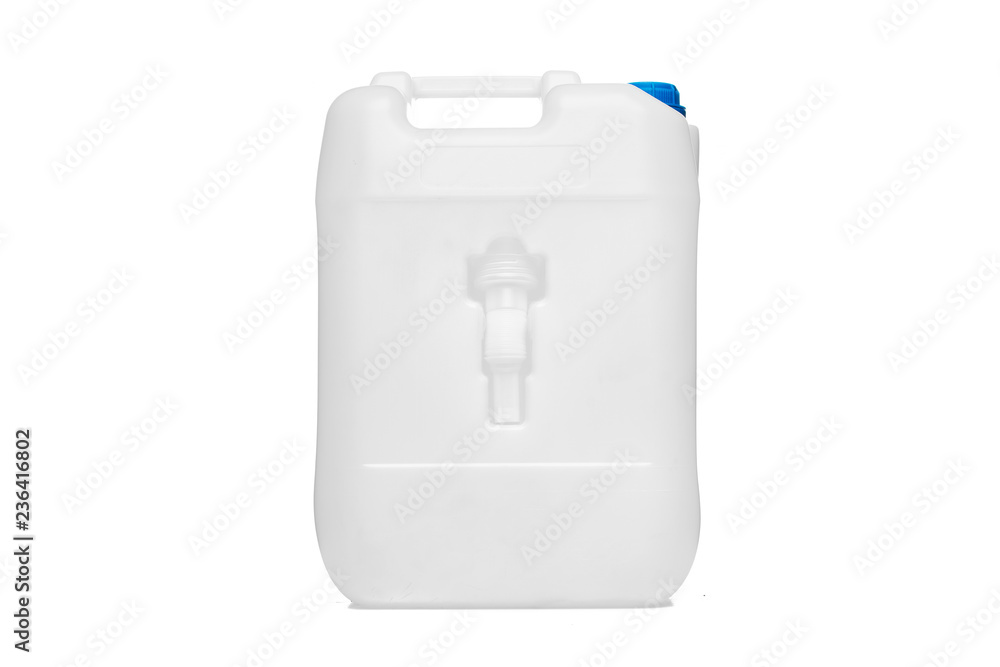 Plastikowy pojemnik na białym tle