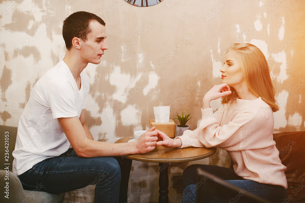 couple in a cafe