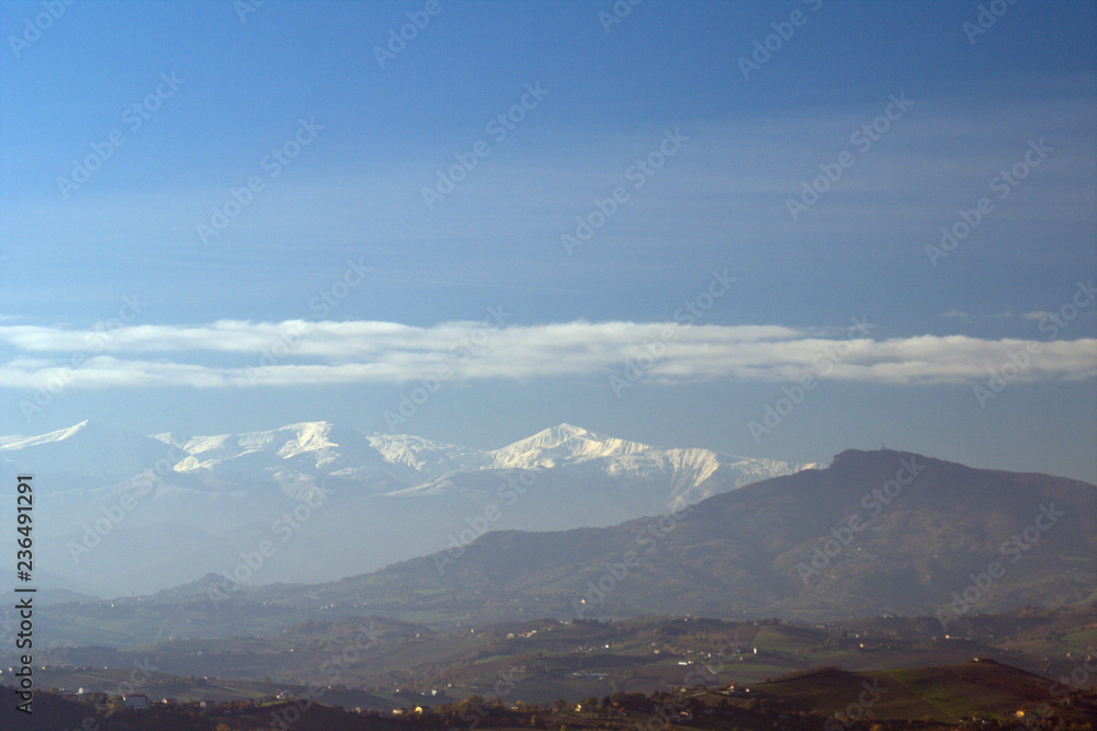 landscape,italy,sibillini,mountain,panorama,view,cloud,sky,blue,tourism, , national, beauty, outdoors, beautiful,autumn,snow,
