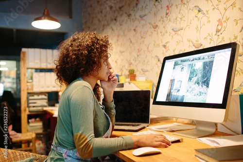 Wallpaper Mural Woman working with computer Torontodigital.ca