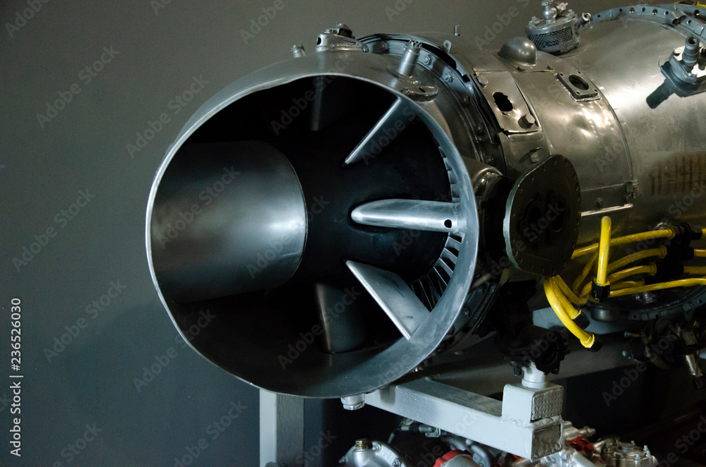 fragment turbojet airplane engine