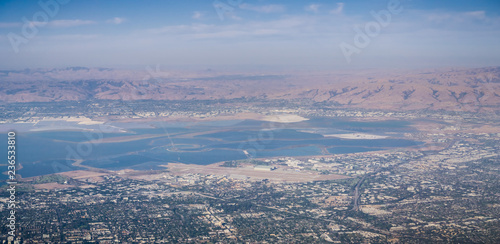 Aerial view of the towns of south San Francisco bay (Mountain View, Sunnyvale, Milpitas), Silicon Valley, California