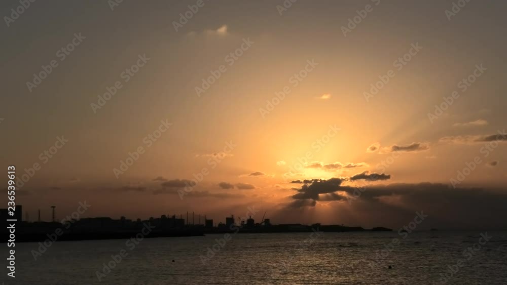 沖縄 宜野湾の夕陽