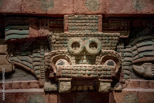 Serpiente emplumada Quetzalcoatl, cultura ancestral azteca méxico