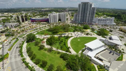 Hollywood Florida Circle Aerial orbit Park