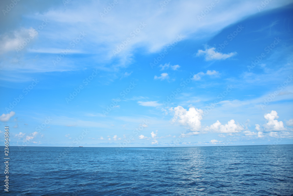 Blue sky and beautiful cloud with sea background. landscape background.