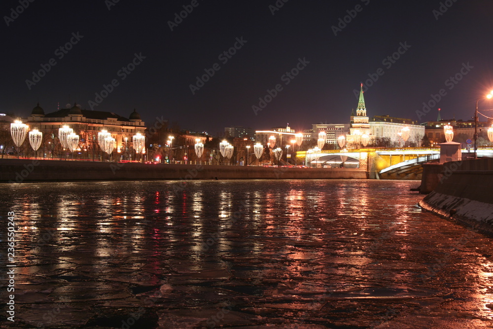 View of the Moscow Kremlin at night / Moscow city center