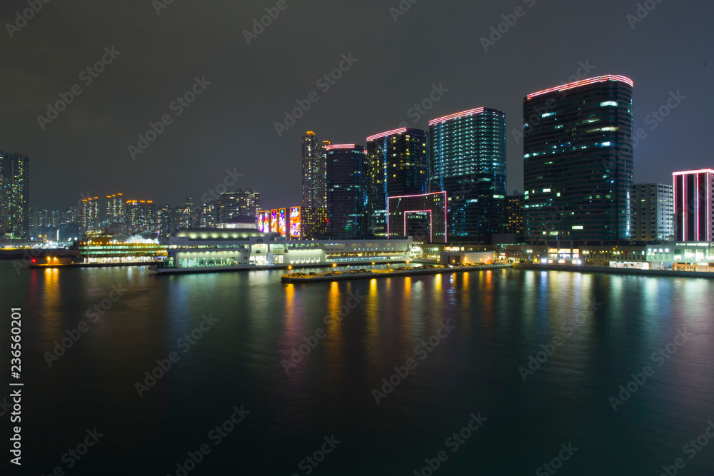 桟橋から見る香港の夜景