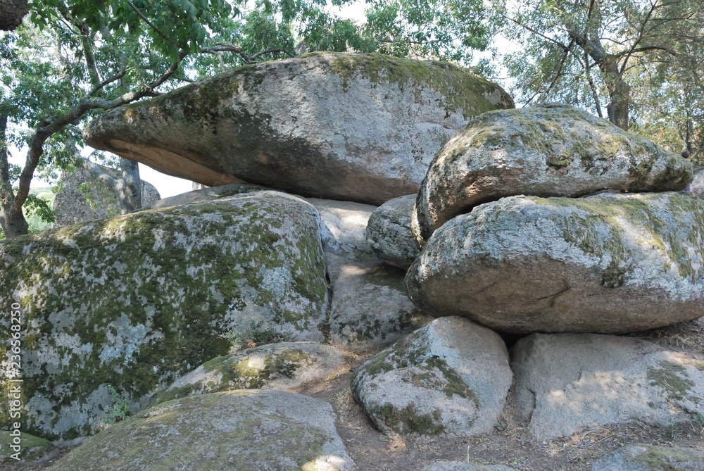 Beglik Tash-megalithic sanctuary, Bulgaria Beglik Tash-megalithic sanctuary, Bulgaria