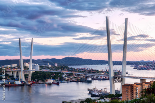 Golden bridge and Golden Horn bay at sunset  Vladivostok  Russia