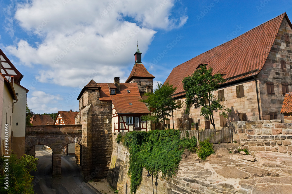 Cadolzburg mit Burgmauer und BrŸcke