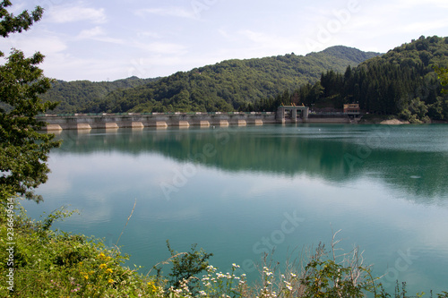 Fototapeta Naklejka Na Ścianę i Meble -  Lago del Brugneto, Liguria