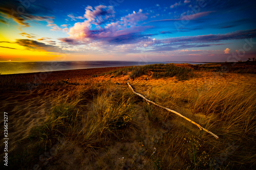 Fototapeta Naklejka Na Ścianę i Meble -  zachód słońca, morskie opowieści