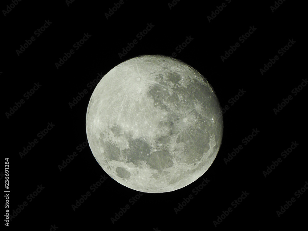 Full moon / The Moon is an astronomical body that orbits planet Earth and is Earth's only permanent natural satellite. It is the fifth-largest natural satellite in the Solar System Full moon / The Moon is an astronomical body that orbits planet Earth and is Earth's only permanent natural satellite. It is the fifth-largest natural satellite in the Solar System
