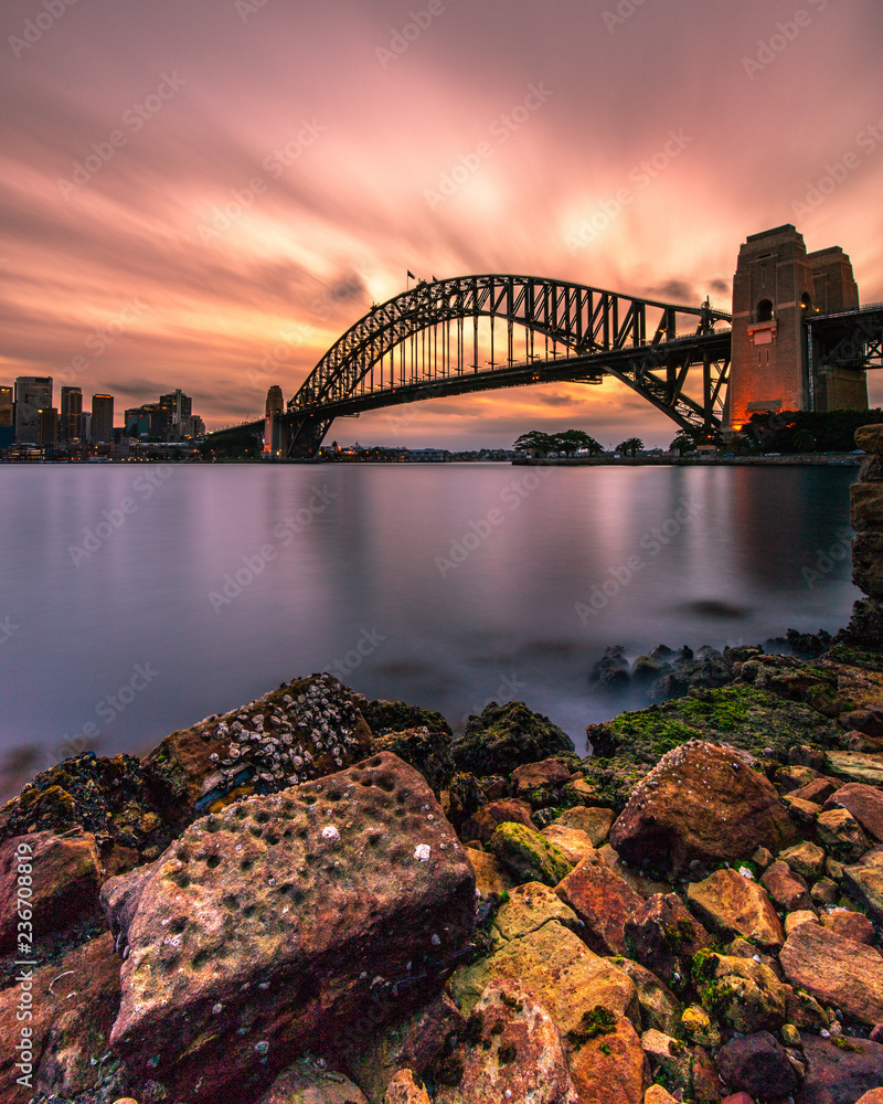 Naklejka premium Zachód słońca w Sydney Harbour