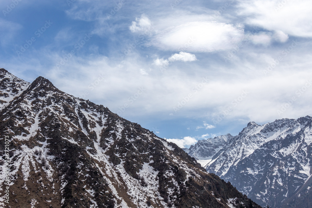 Obraz premium Scenic landscape in Ala Archa national park in Tian Shan mountain range, Kyrgyzstan