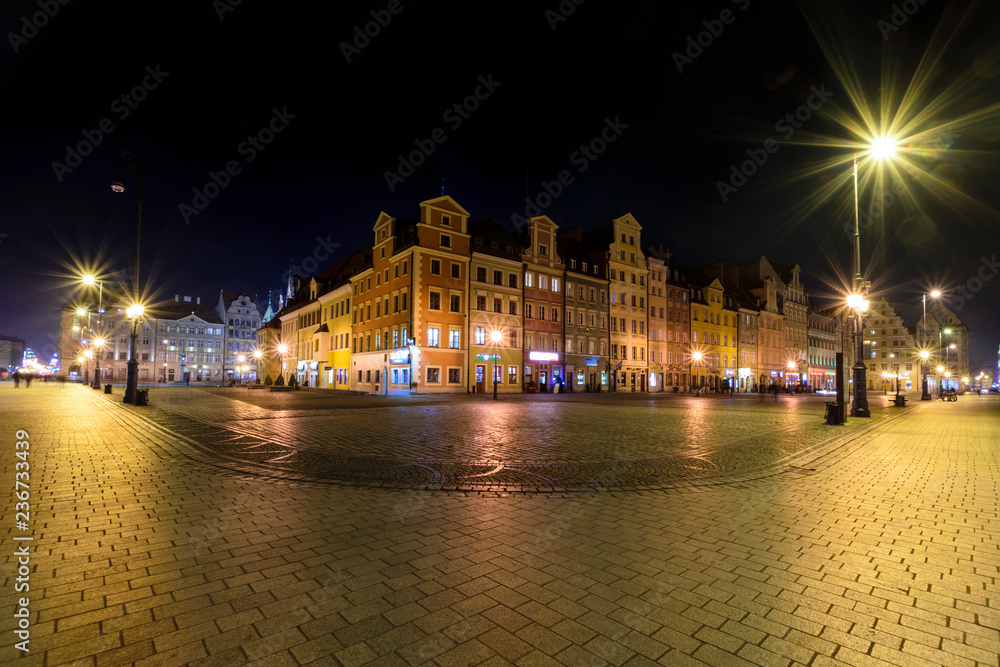 Naklejka premium Wroclaw city center after the sunset