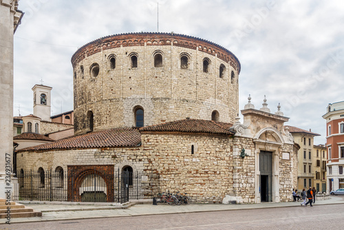 Canvas Print Old Cathedral at the Place of Paolo VI in Brescia - Italy