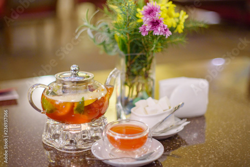  berry tea in teapot