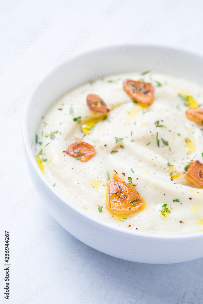 Cauliflower Garlic and Thyme