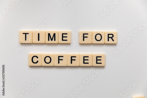 Tapety artystyczne time for coffee letter blocks