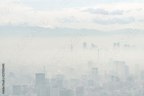 モヤに包まれる東京　Cityscapes of tokyo in Fog
