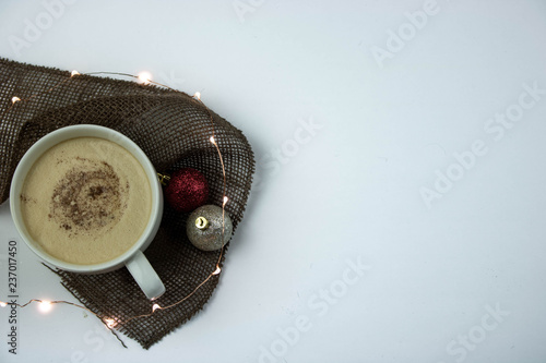 christmas hot cocoa coffee mug burlap faerie lights ornaments gift present