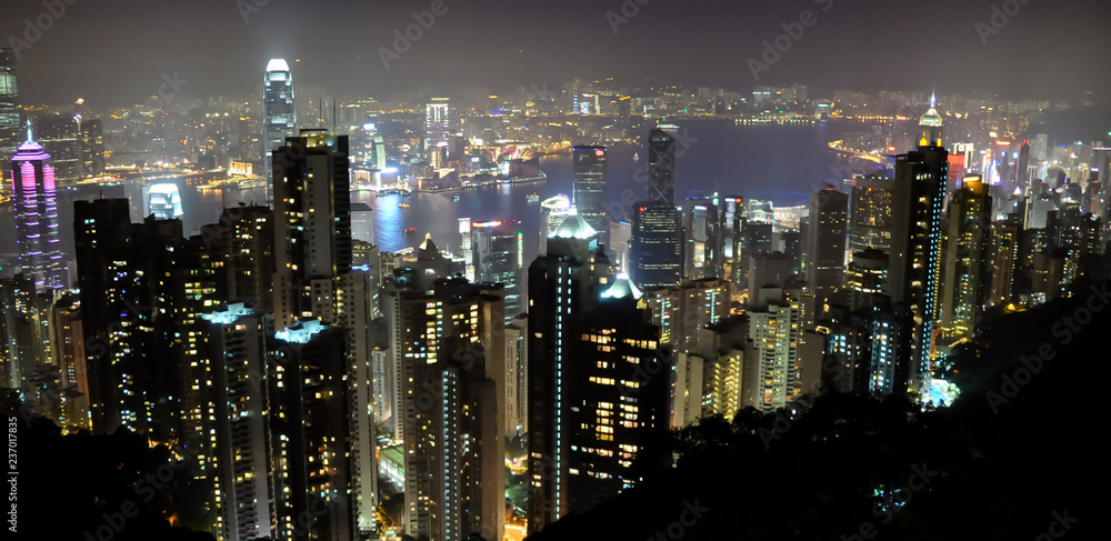 Obraz premium Great view of glittering Hong Kong at night