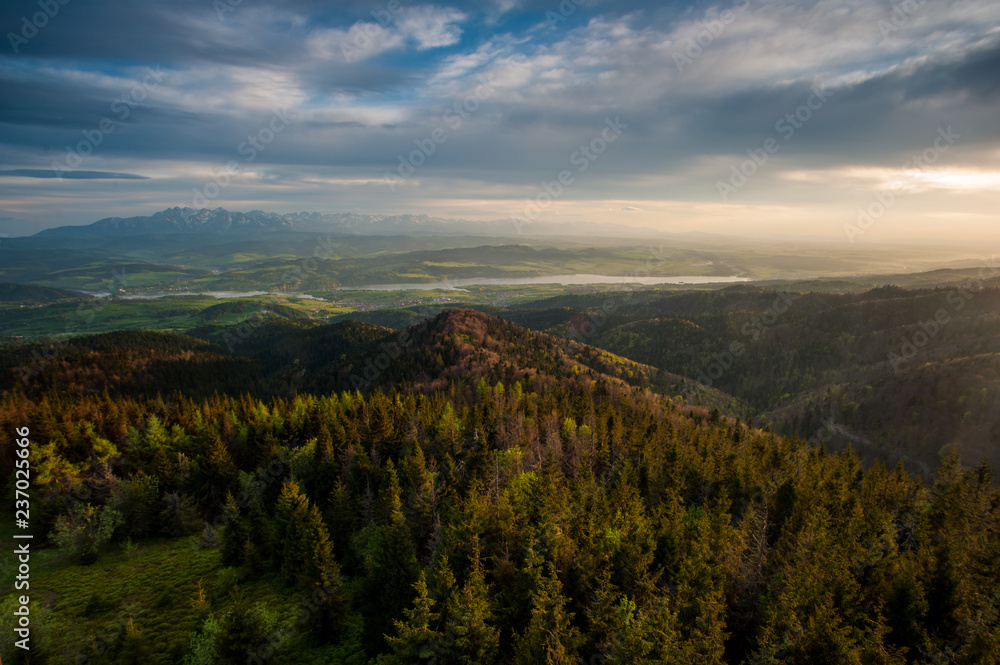 Zachód słońca w Gorcach,małopolska.