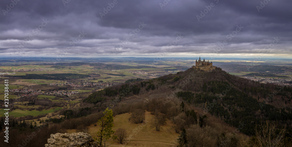 Blick vom Zeller Horn zur Burg Hohenzollern