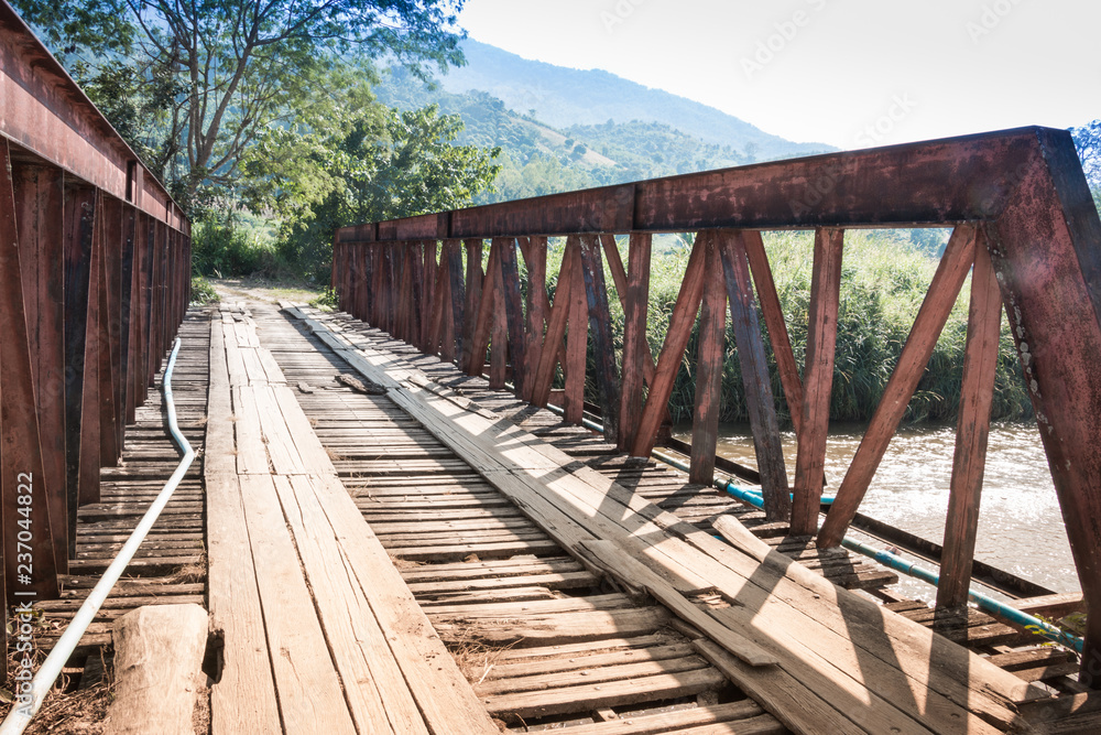 Old iron bridge, unspoilt bridge Old iron bridge, unspoilt bridge