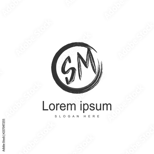 Initial letter SM logo template design. minimal letter logo