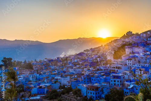 Beautiful sunset over the cityscape of Chefchaouen, the blue city of Morocco © Stefano Zaccaria