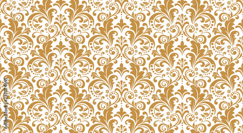 Wallpaper in the style of Baroque. Seamless vector background. White and gold floral ornament. Graphic pattern for fabric, wallpaper, packaging. Ornate Damask flower ornament