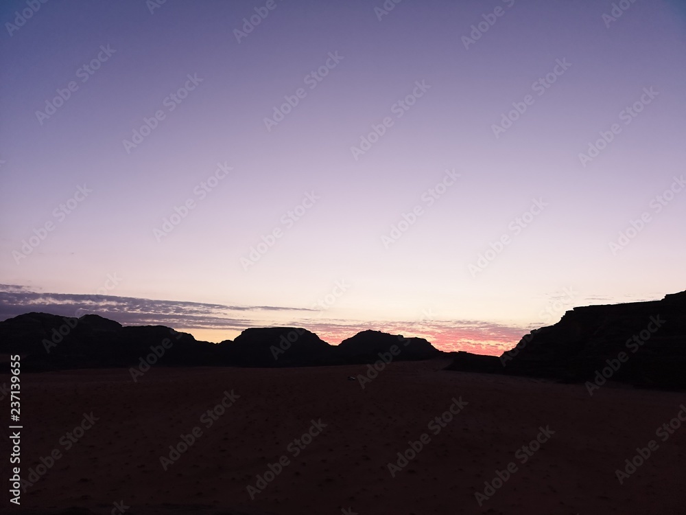 Fototapeta premium sunset in the mountains